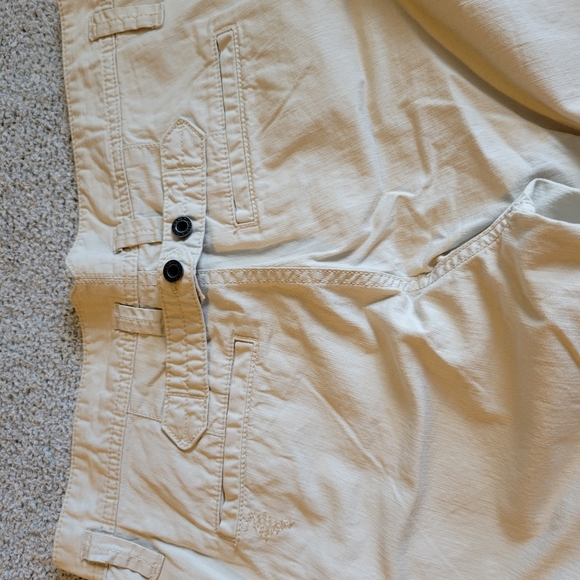 B2G1 3/$20 Ralph Lauren Cropped Khakis Size 8 - Picture 5 of 5